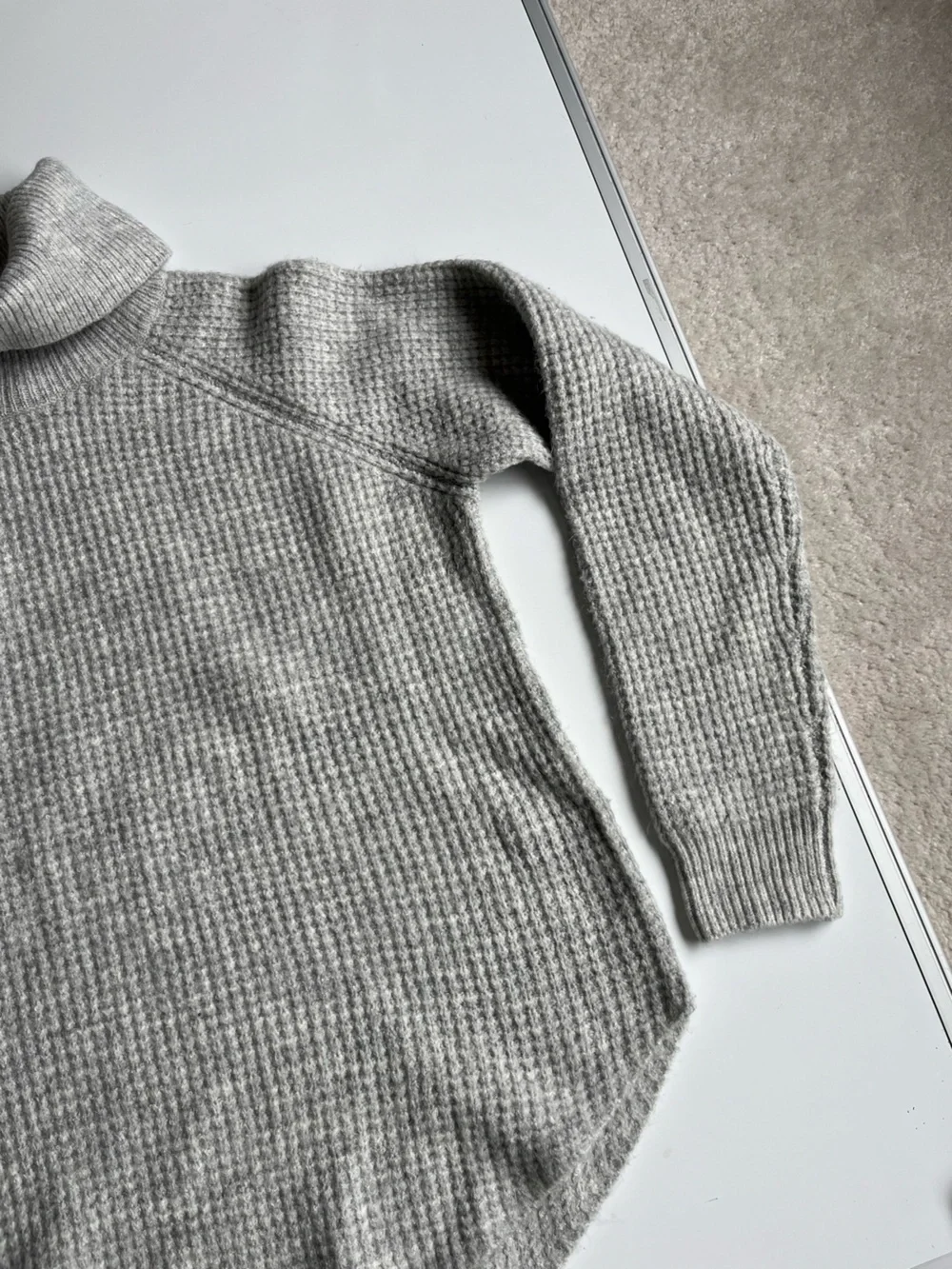 Kuhl Light Gray Waffle Knit Turtleneck Sweater